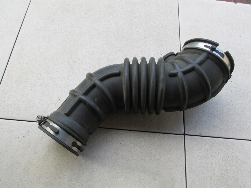 фото №1, Труба воздухозаборник воздуха kuga mk2 2,0 tdci 2015 rok