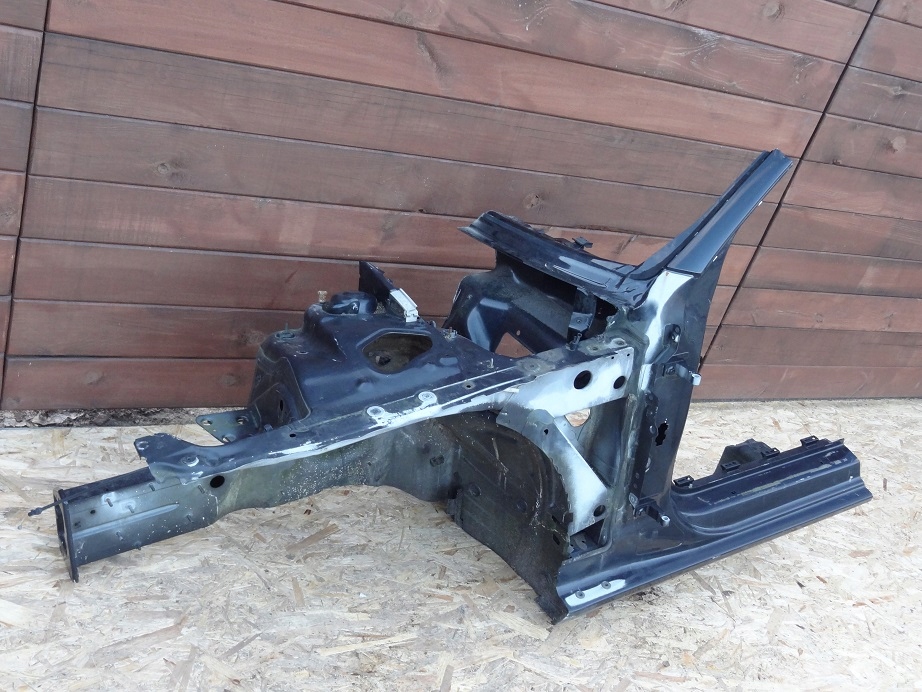 фото №1, Левый подкрылок лонжерон блок двигателя порог перед a4 b8