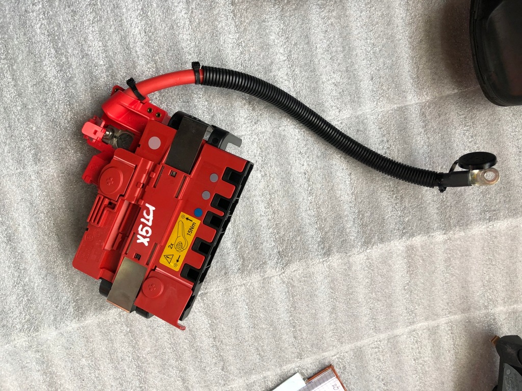 фото №1, Bmw x5 e70 x6 e71 клема плюсова