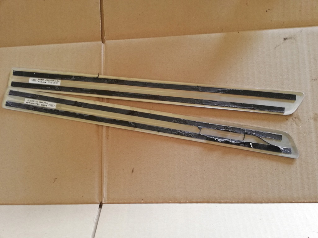 фото №4, Ford ka plus lift active молдинг поріг ліва