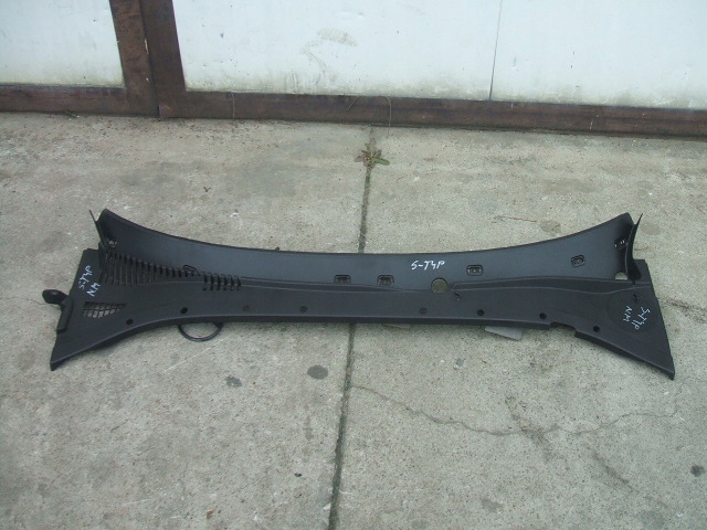 фото №1, Jaguar s-type 02- жабо пластиковый