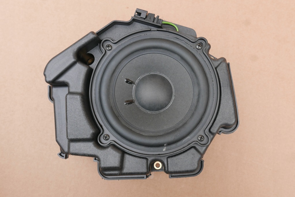 фото №1, Audi a8 d4 динамик bang olufsen 4h0035301