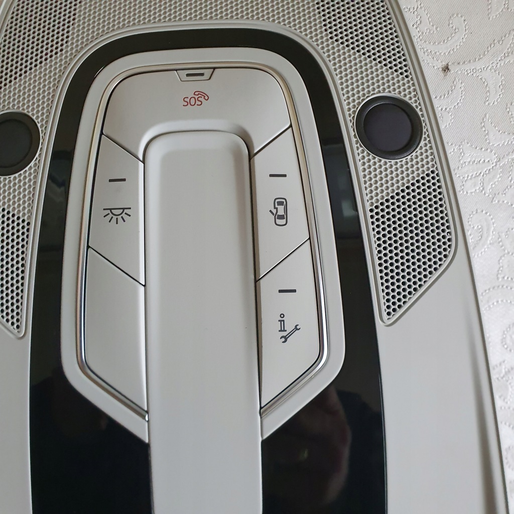 фото №2, Audi a6 c8 лампа led стельовий освітлення