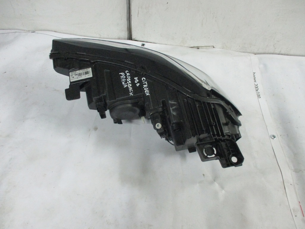 фото №6, Лампа правий перед citroen ds3 crossback 19r-