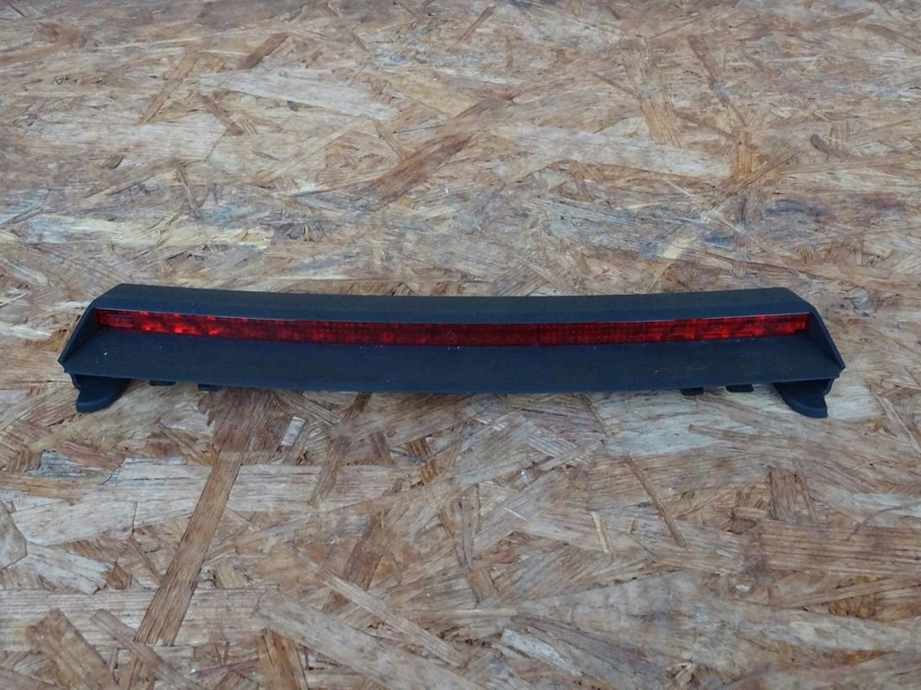 фото №1, Audi tt 8n coupe третий свет стоп 8n8945097a