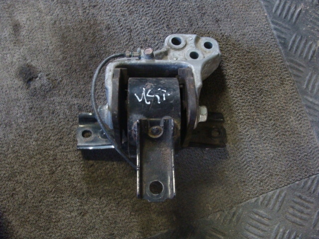 фото №1, Кронштейн двигателя mitsubishi asx 1.6