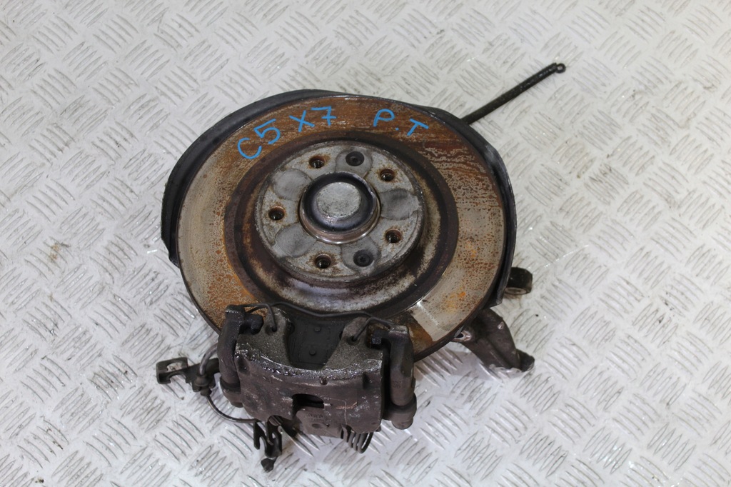 фото №1, Поворотный кулак правый задняя c5 x7 iii