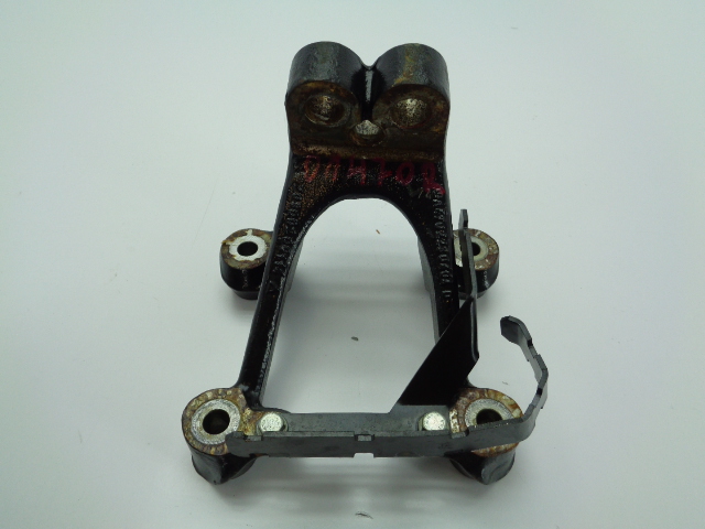 фото №3, Mercedes actros mp4 кронштейн двигателя левая правая