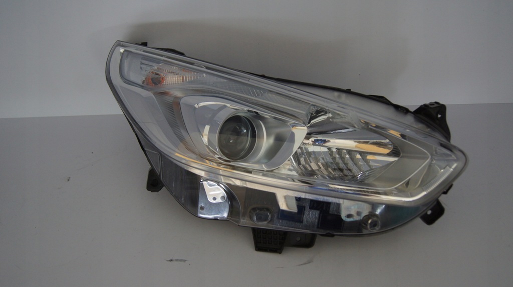 фото №1, Ford galaxy mk4 лампа правая обычная линза