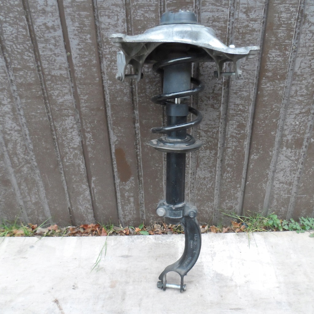 фото №7, Амортизатор перед правий 8t0413031g audi a5 s5 a4