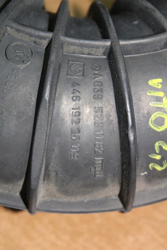 фото №3, Vito труба шланг повітря 2.2cdi a6395281182