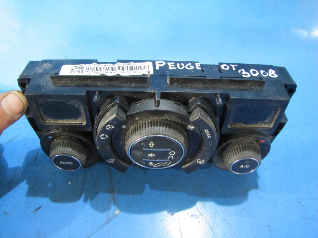 фото №1, Панель обдув кондиціонера peugeot 5008 i 2012r.