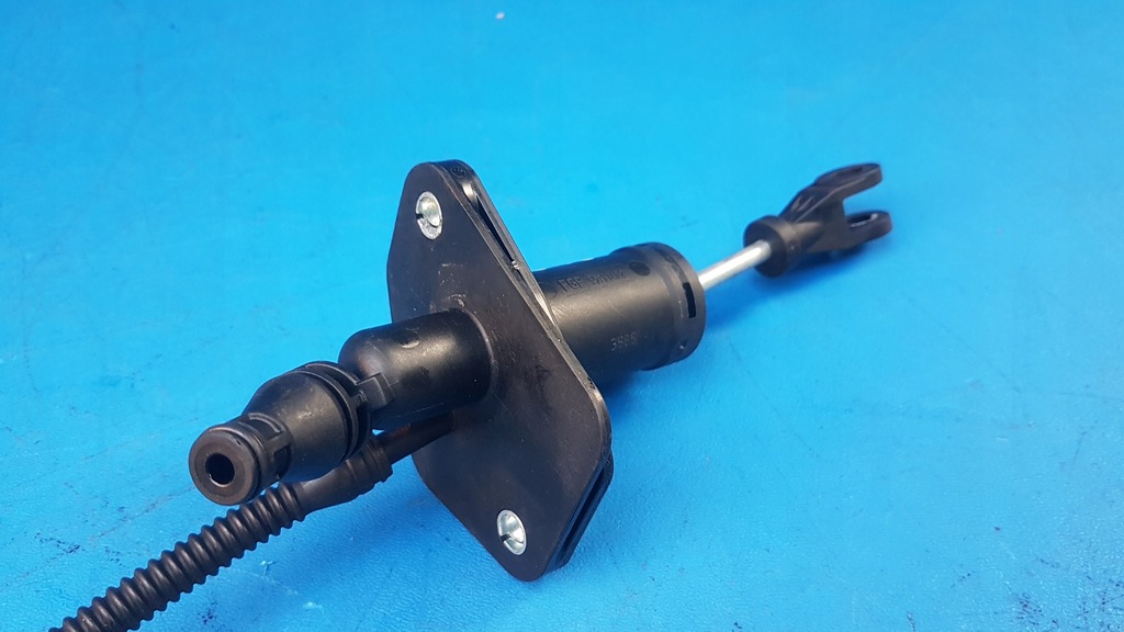 фото №12, Помпа привод сцепления педаль alfa romeo 159 brera eur