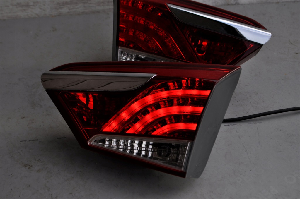 фото №16, Лампа правая hyundai i40 kombi led 2011-2015