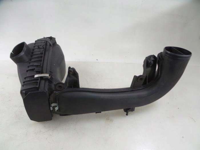 фото №1, Корпус фільтра повітря bmw n57d30b 4.0d f15 f16