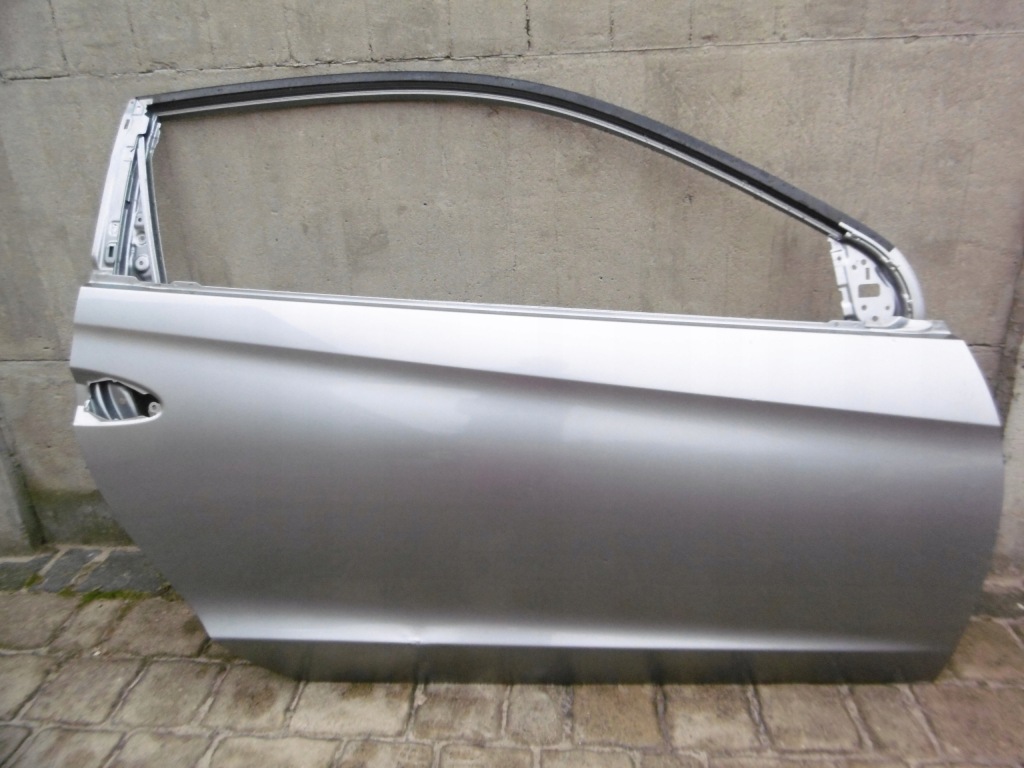 фото №1, Honda cr-z - дверь передние правое
