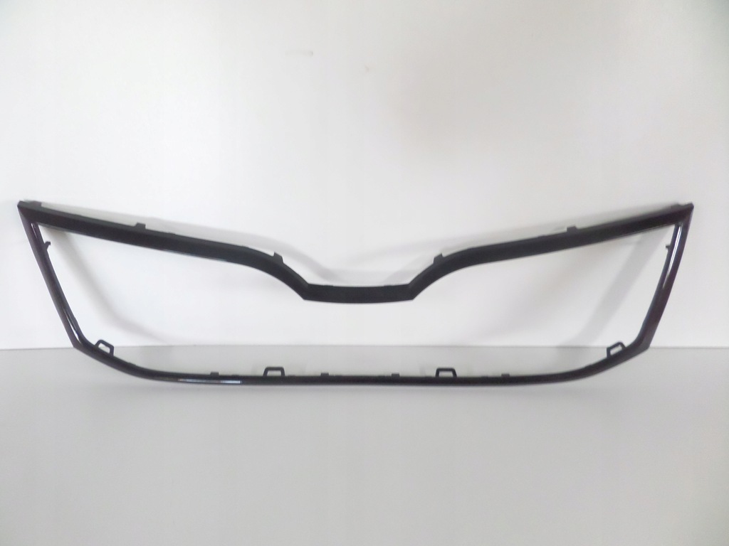 фото №1, Решётка радиатора рамка решётка радиатора skoda octavia iii lift 17- rs