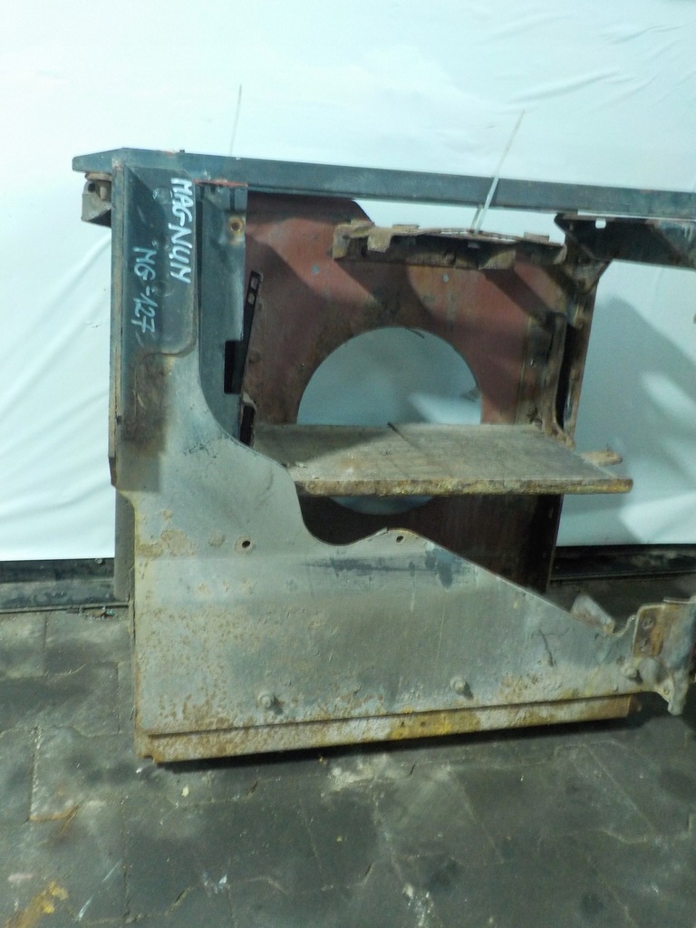 фото №3, Magnum 440 dxi основа коробка акумуляторів