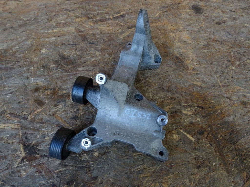 Купить Audi a3 8p golf v r32 eos 3.2 v6 bdb основание кронштейн генератора 022260089m