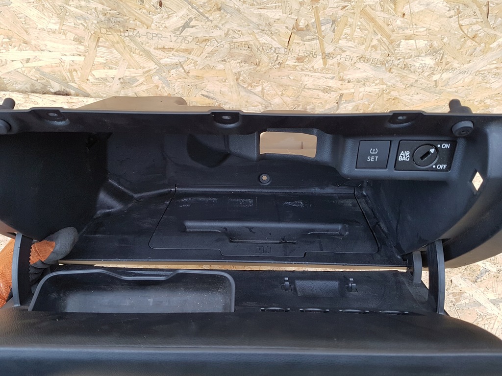 фото №7, Vw polo v бардачок пасажира