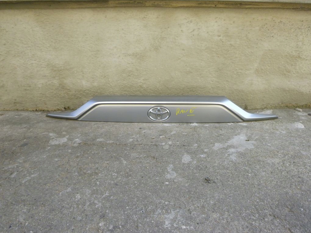 фото №1, Toyota rav4 rav iv v 2019 19- накладка накладка