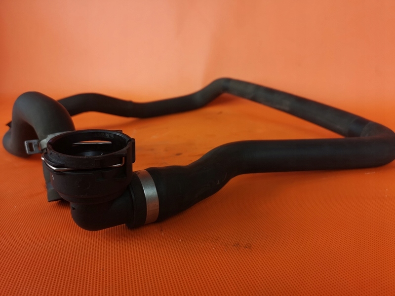 фото №10, Volvo v40 d2 1.6 пабтрубок  шланг воды 31319311