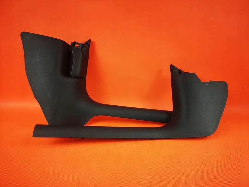 фото №1, Audi s3 a3 8v4 обшивка стійка 'a' ліва праве uk