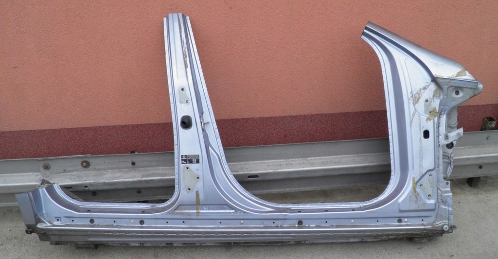 фото №1, Порог четверть блок двигателя правый mercedes r w251 короткий