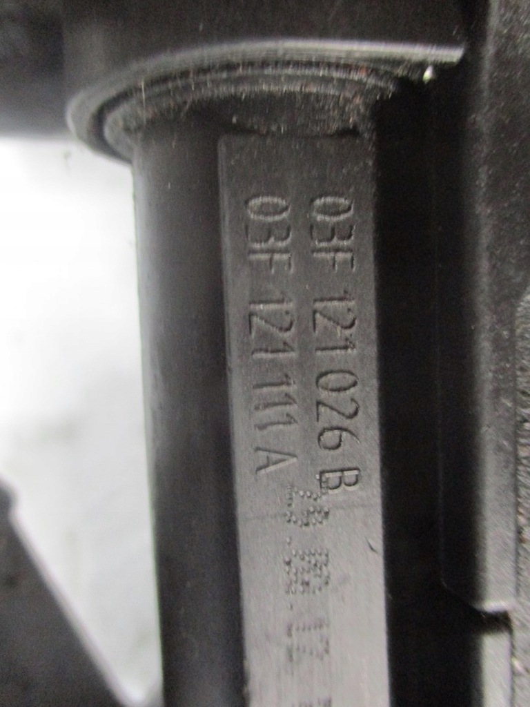 фото №4, Корпус термостат 03f121026b