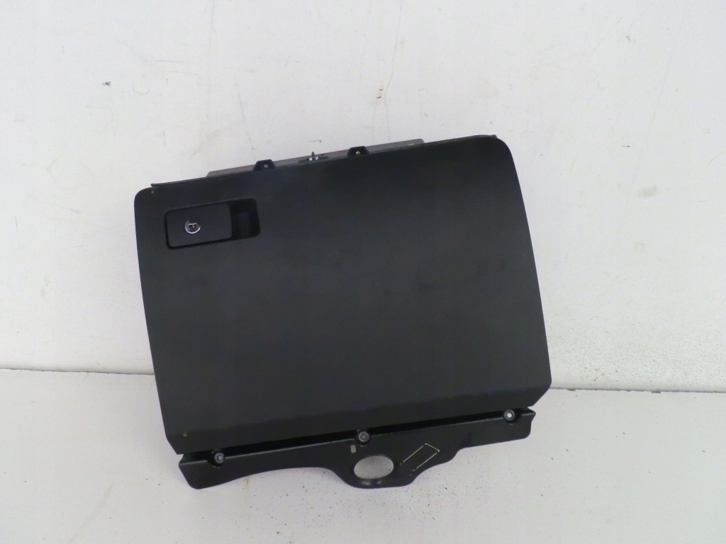 фото №1, Vw passat b6 бардачок пассажира europa