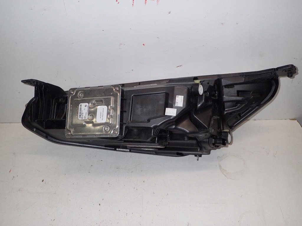 Фара перед правый  ford focus mk4 18- full led Недорого