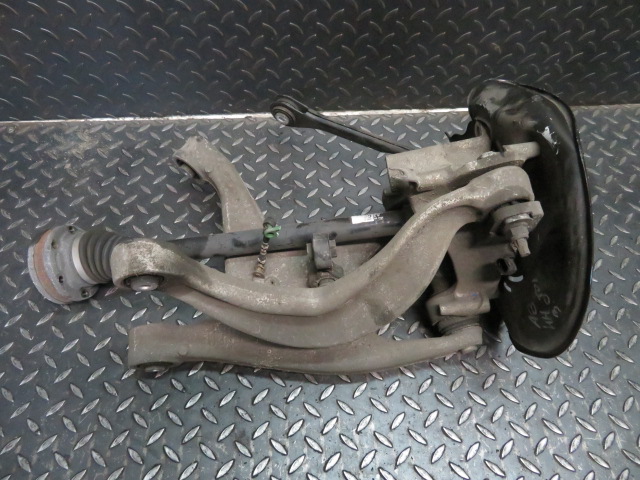 фото №1, Поворотный кулак задняя правая рычаги 8r0501432f audi a8 s8