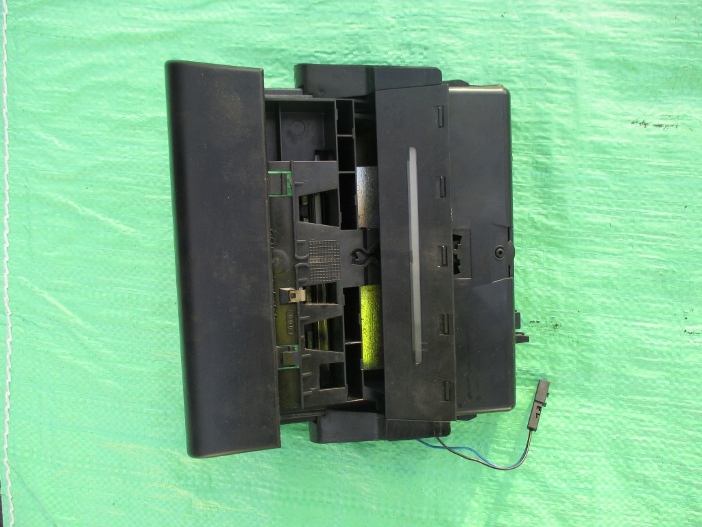 Audi a4 b5 рестайлінг  попільничка 8d0857951 Недорого