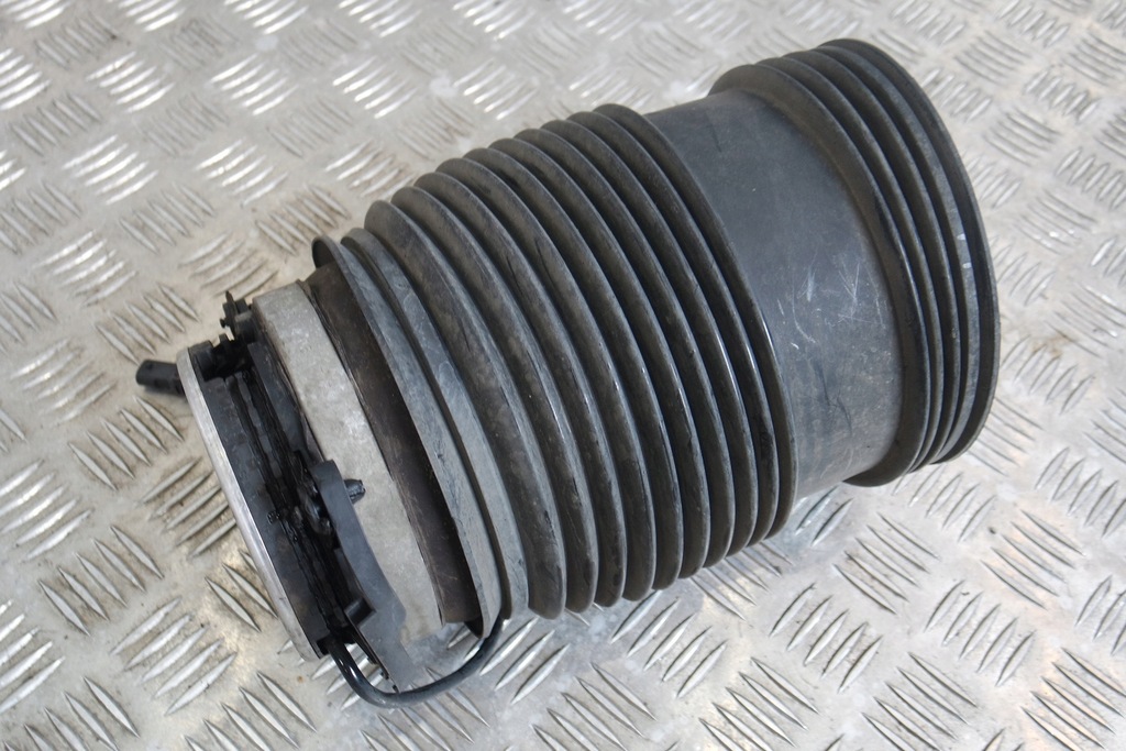 фото №1, Пневмоподушка подушка левый mercedes w213 a2133200925