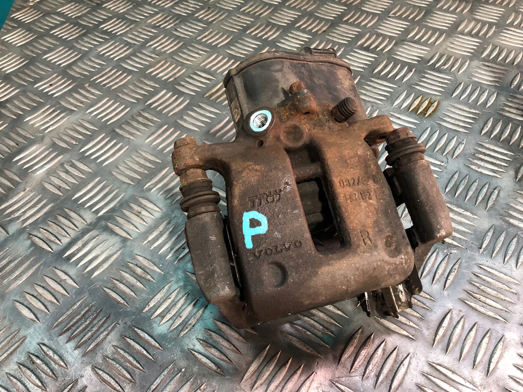 фото №1, Volvo s80 ii xc70 3,2 t6 супорт правий задня задній