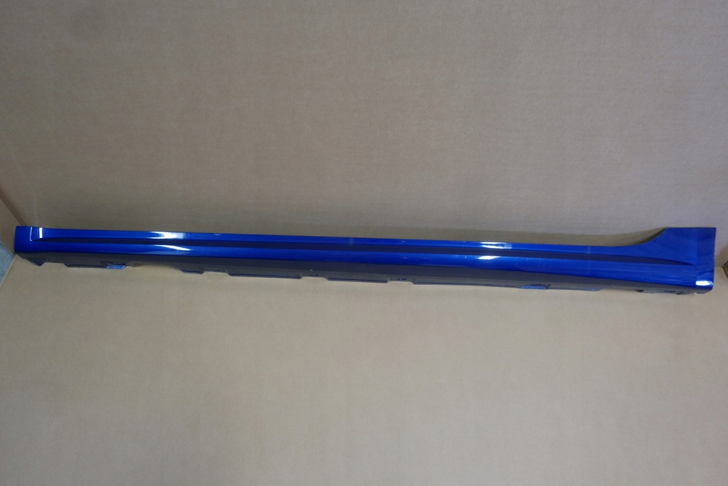 фото №1, Audi a5 8w молдинг порог 8w8853859 sportback