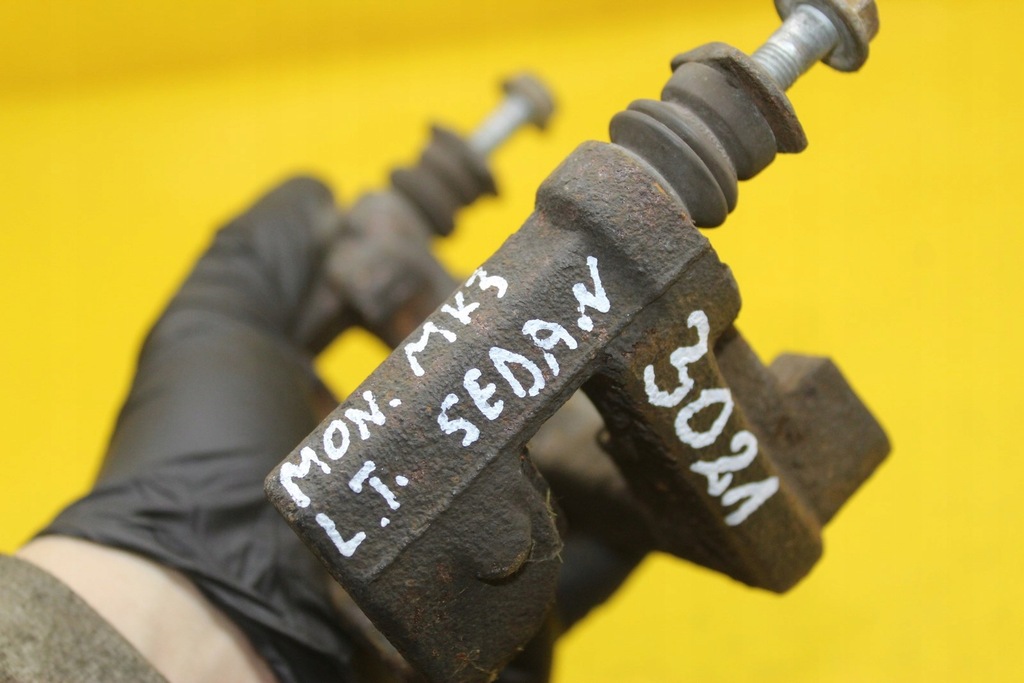 фото №6, Скоба супорт гальмівний лівий задня mondeo mk3