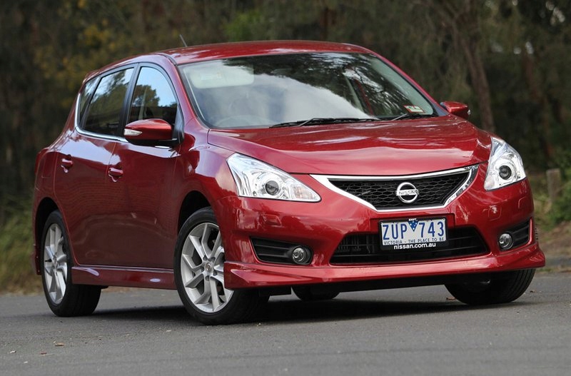 фото №1, Nissan sentra 2014- капот перед крышка крышка багажника