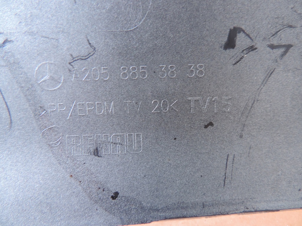 фото №11, Mercedes w205 w-205 гибрид kombi бампер задняя