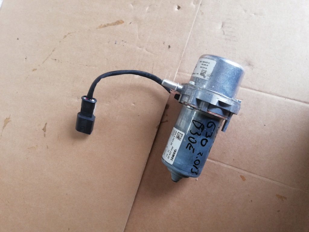 фото №1, Bmw 5 g30 насос вакуумна 6880628