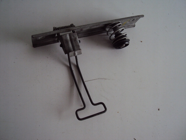 фото №2, Замок капот renault master 1998-