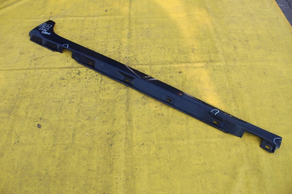 фото №1, Молдинг порог правый bok a6 c7 sedan