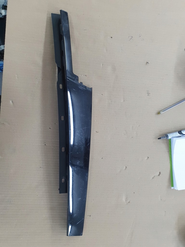 фото №1, Защита правая стойка дверь velar j8a2-20554 a