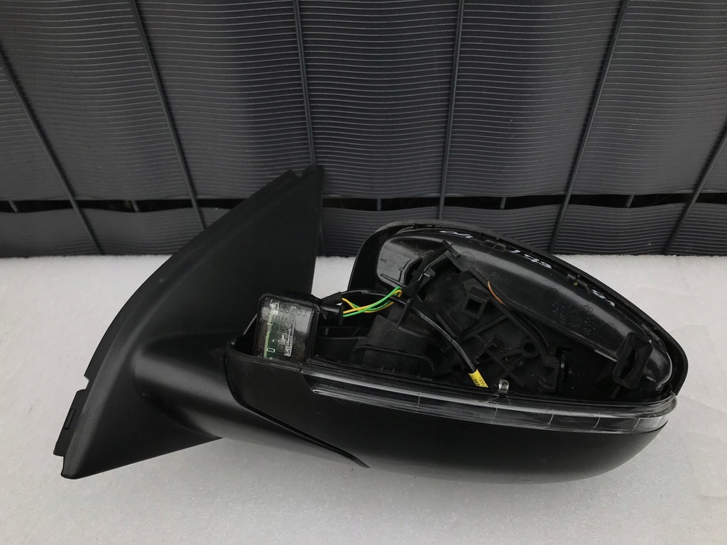 фото №1, Peugeot 308 ii левая зеркало перед 7 pin 2014-