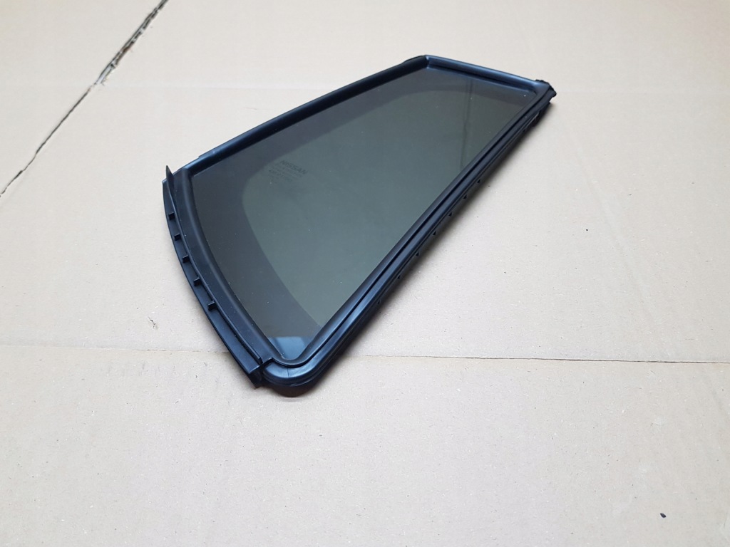 фото №1, Nissan leaf скло кузовна права