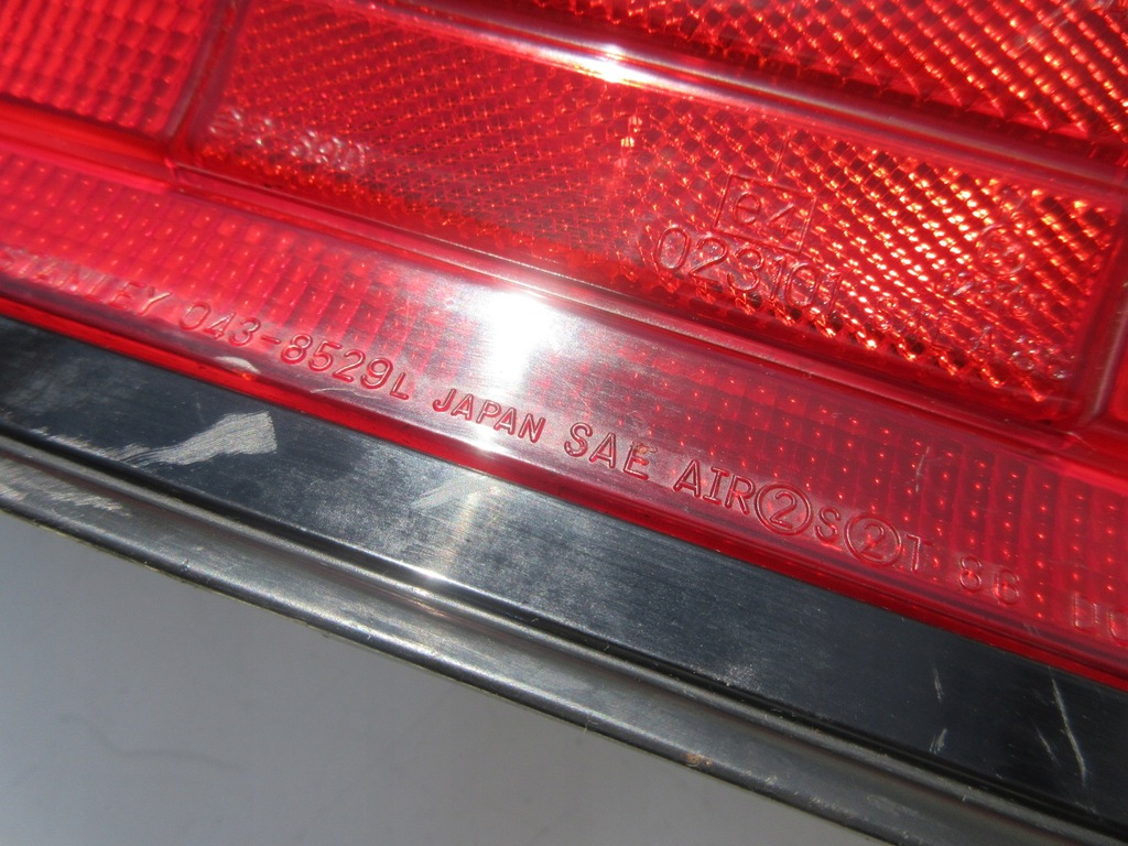 фото №9, Лампа задня le. mitsubishi galant stanley 043-8529