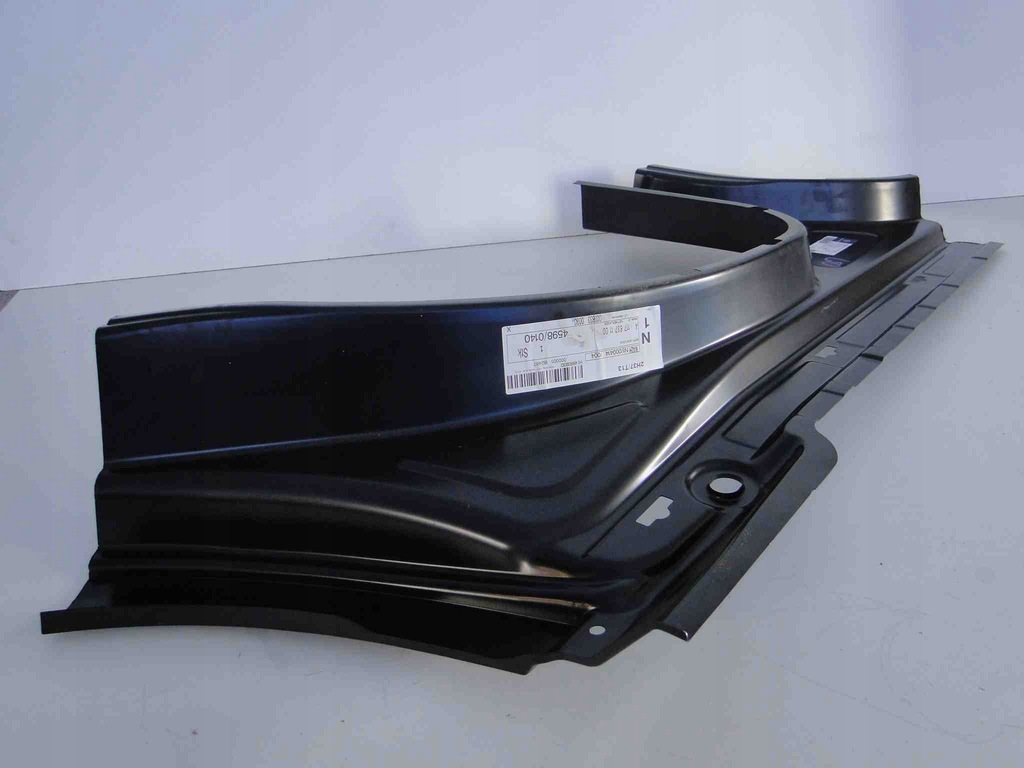 фото №8, Mercedes cla 117 порог новый левый обшивка