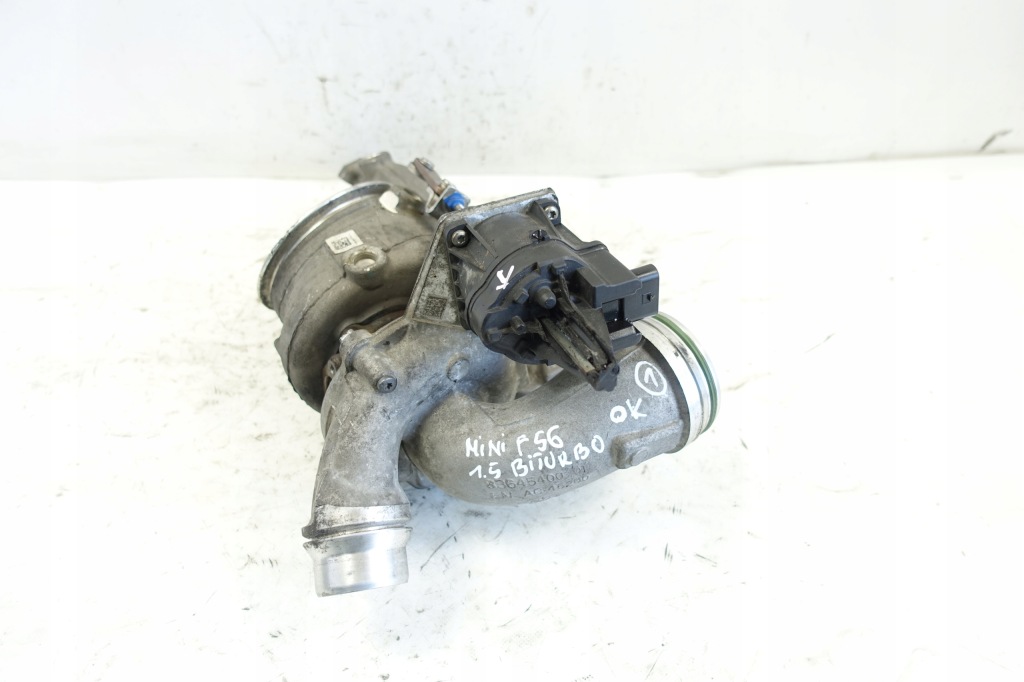 Купити Mini f56 1.5 biturbo турбонагнітач turbo 2378355