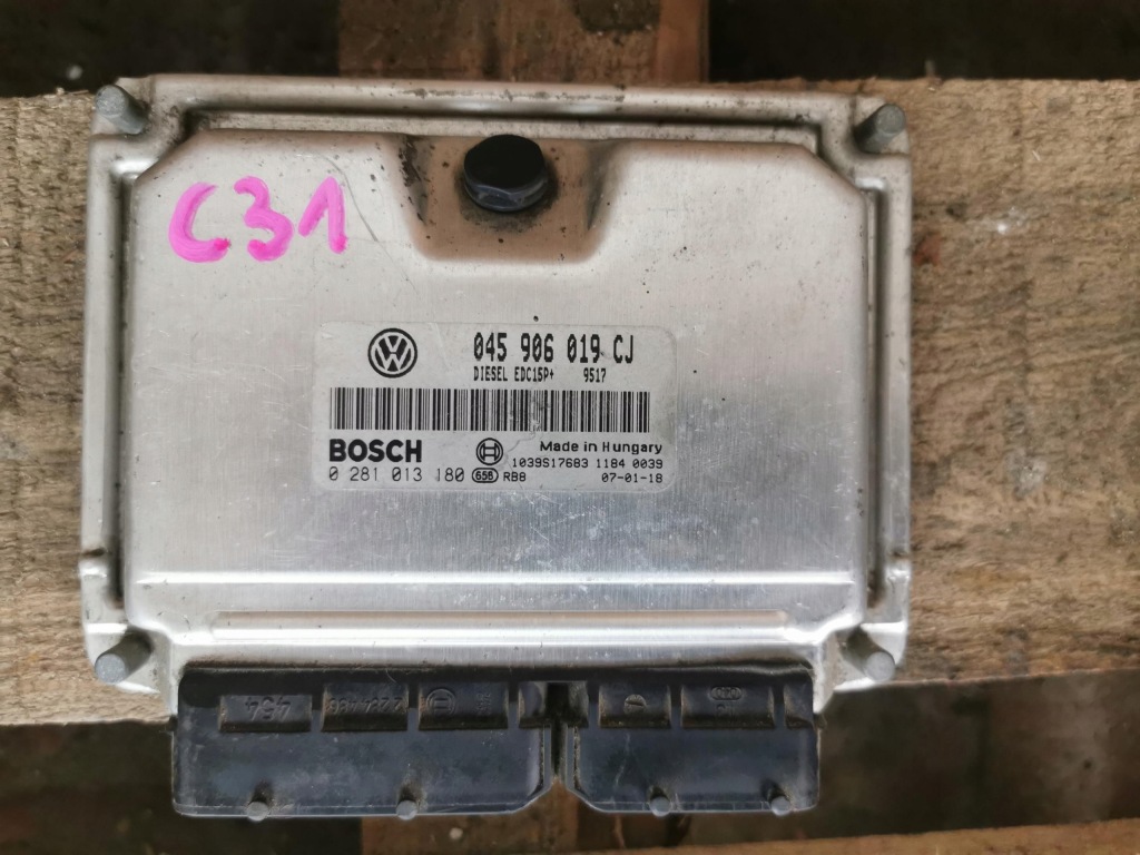 фото №1, Бортовой компьютер двигателя skod fabia ii 1.4 tdi 045906019cj