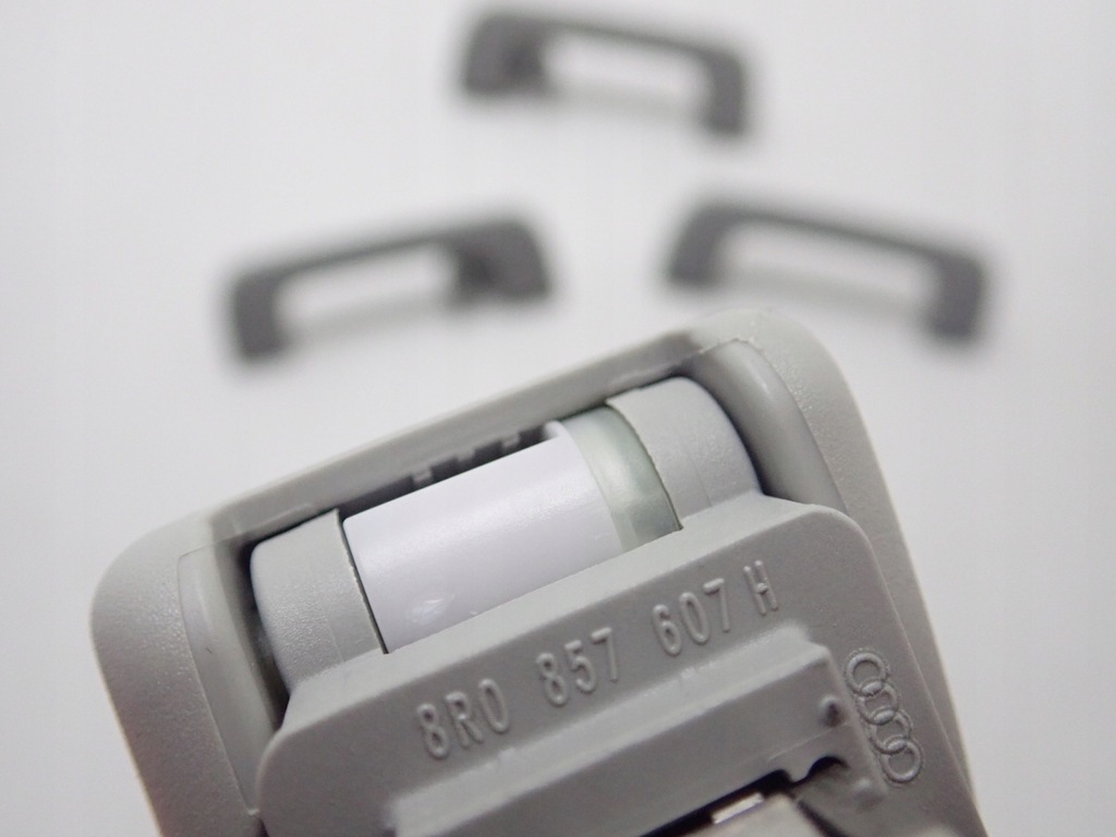 фото №5, Audi q7 4m0 ручки потолочный комплект 8r0857607h